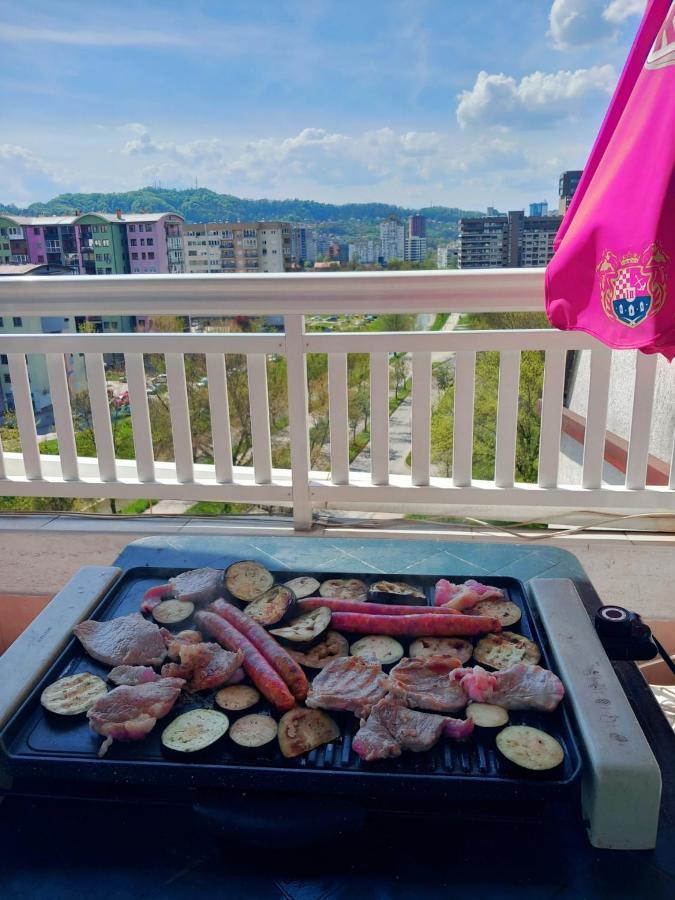Apartment 075 图兹拉 外观 照片
